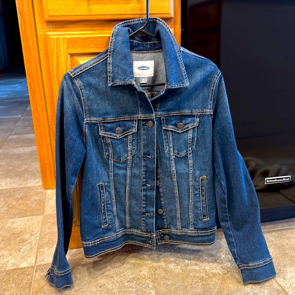 Women’s denim jacket